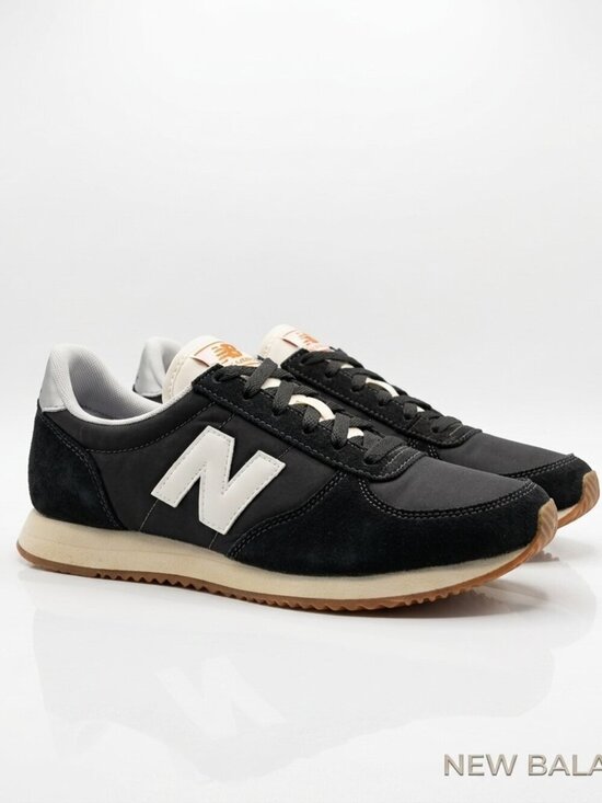 New Balance Shoes - NEW BALANCE 220 Retro Forest Green Suede Sneakers Shoes 7